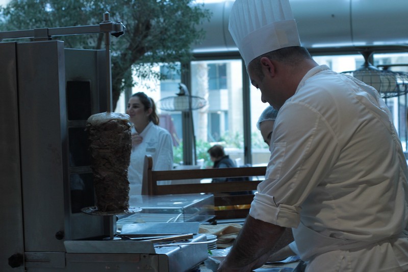 Sunday Buffet at Kempinski Summerland Hotel